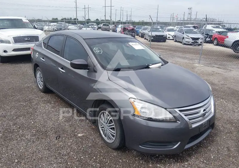 2015 Nissan SENTRA фото