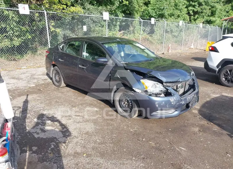 2015 Nissan SENTRA фото