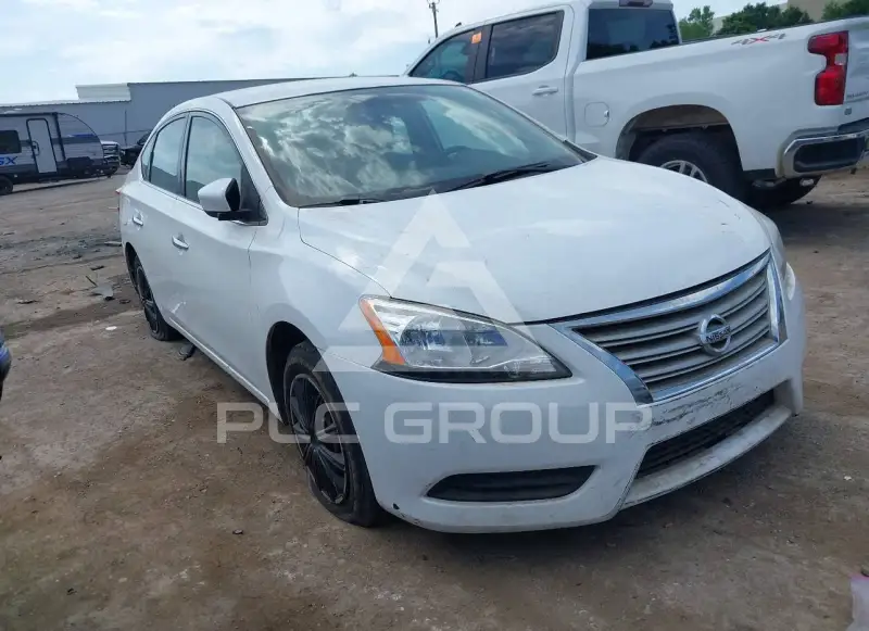 2015 Nissan SENTRA фото