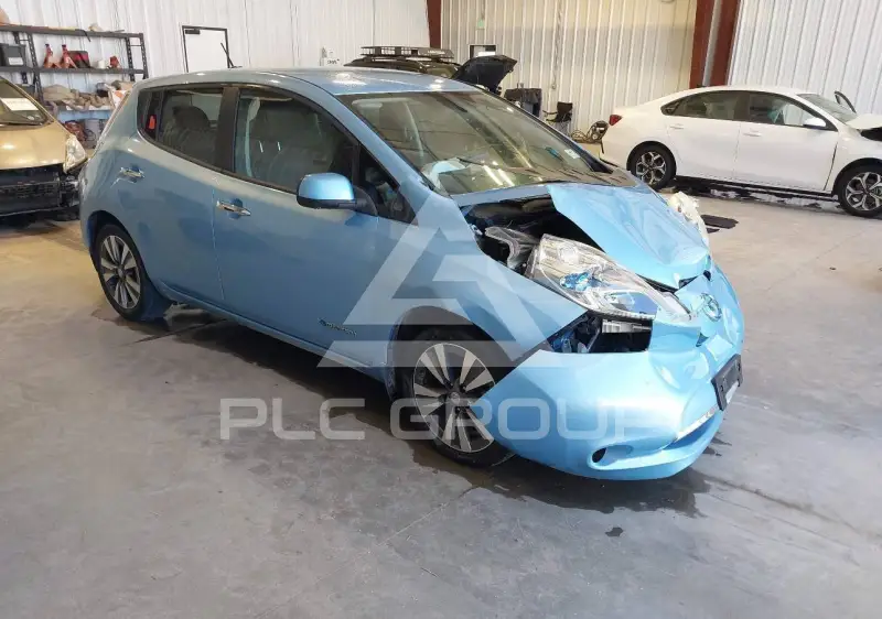 2015 Nissan LEAF фото