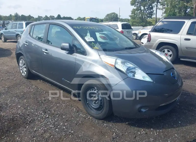 2015 Nissan LEAF фото