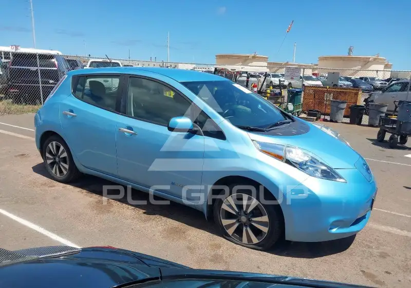 2015 Nissan LEAF фото