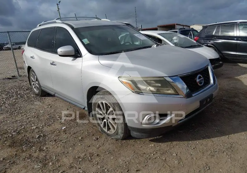 2015 Nissan PATHFINDER photo