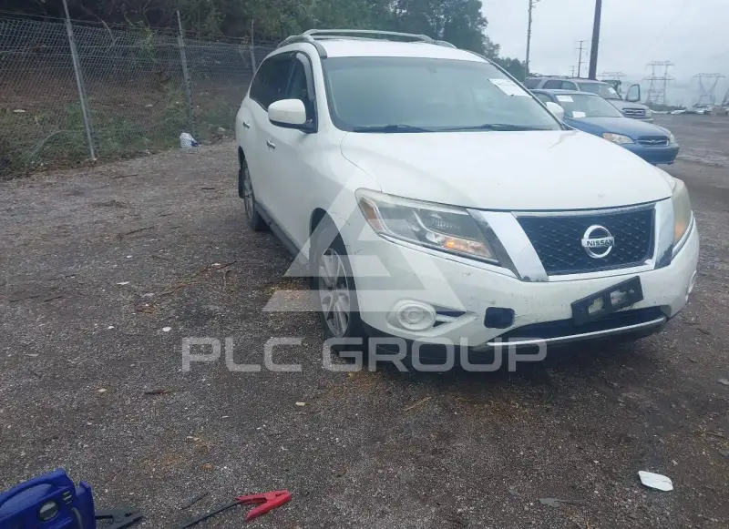 2015 Nissan PATHFINDER photo