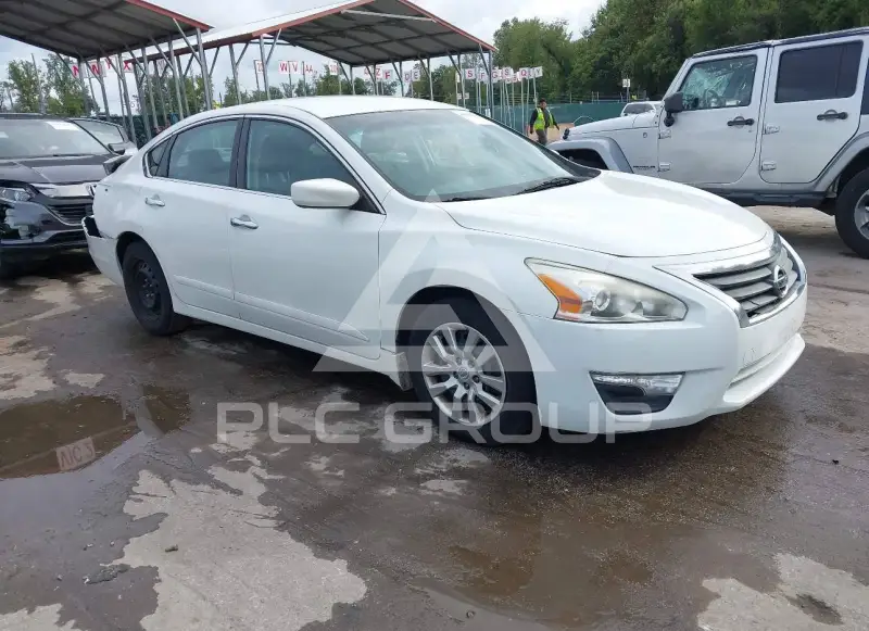 2015 Nissan ALTIMA фото