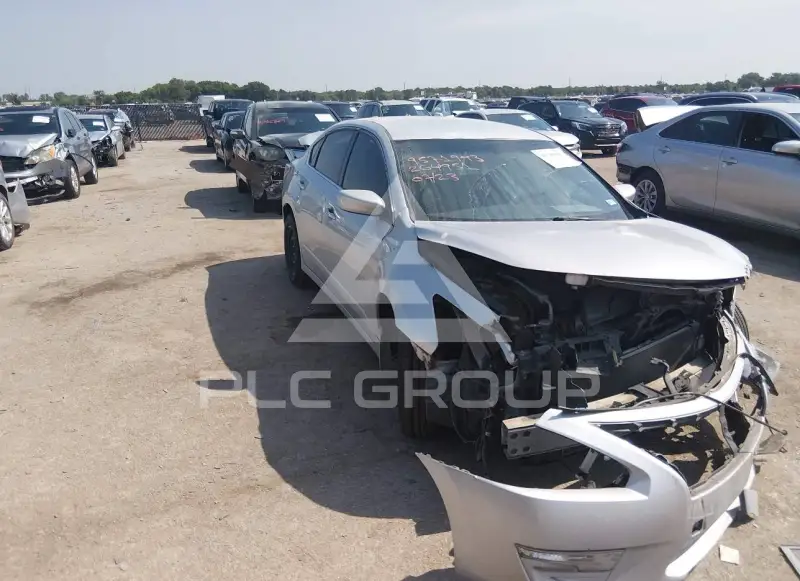 2015 Nissan ALTIMA фото
