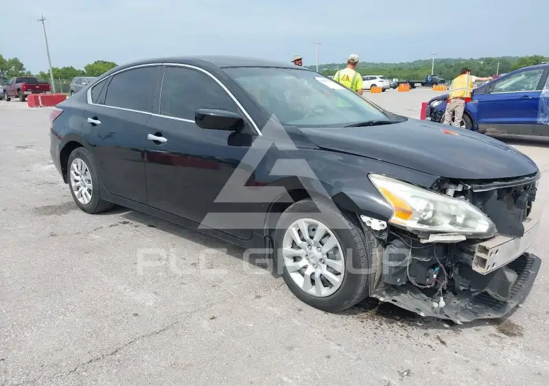 2015 Nissan ALTIMA photo