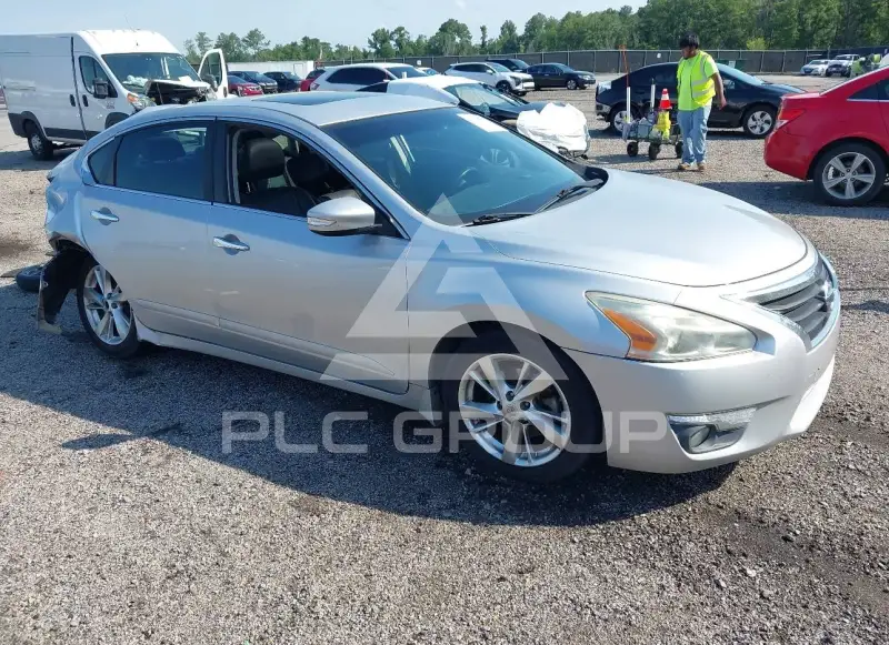 2015 Nissan ALTIMA фото