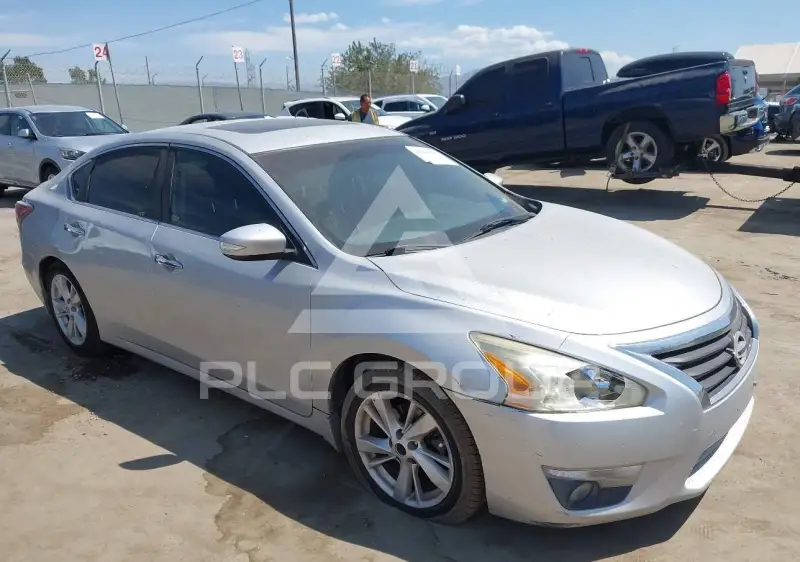 2015 Nissan ALTIMA photo