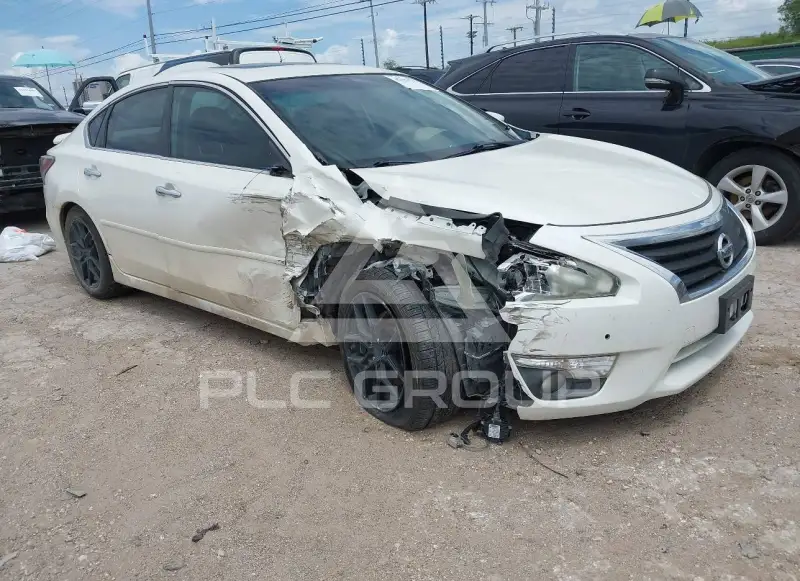 2015 Nissan ALTIMA фото