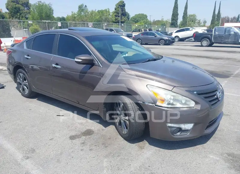 2015 Nissan ALTIMA фото