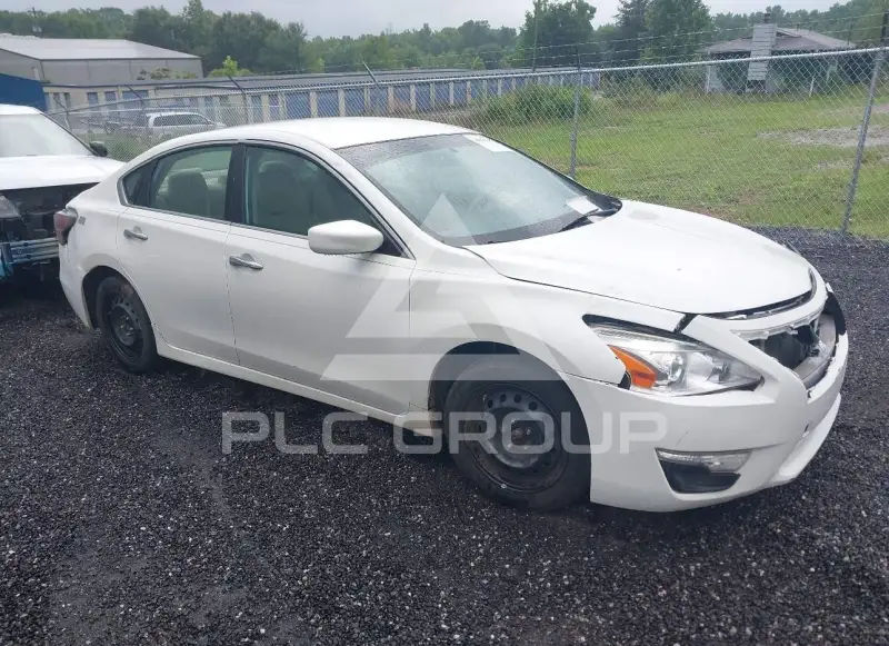 2015 Nissan ALTIMA photo
