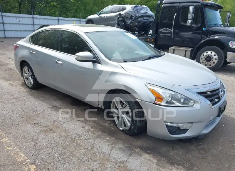 2015 Nissan ALTIMA photo