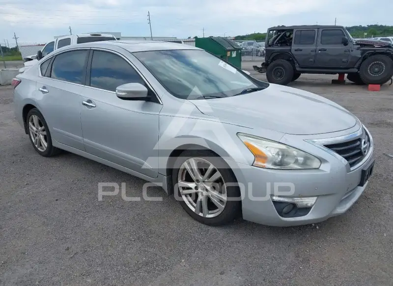 2015 Nissan ALTIMA фото