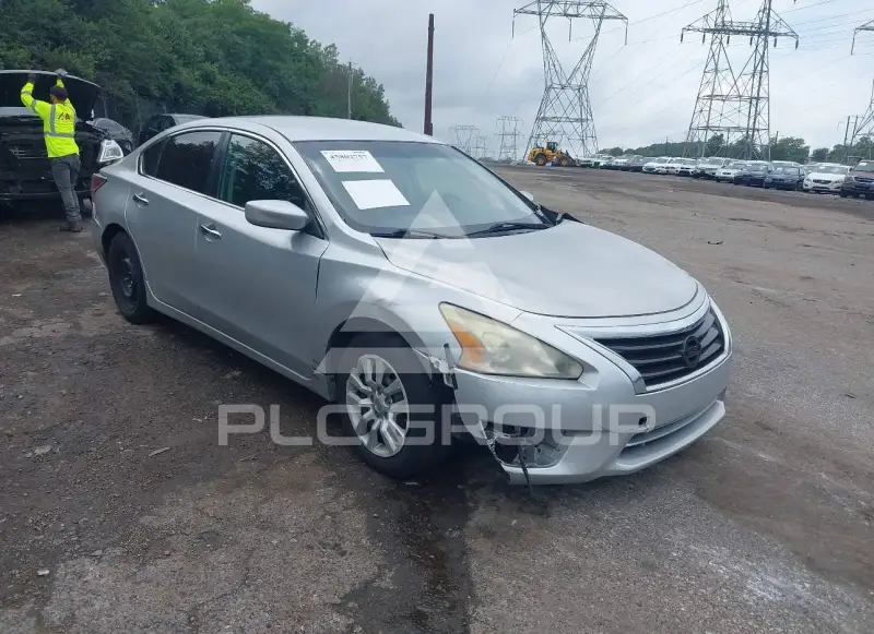 2015 Nissan ALTIMA фото
