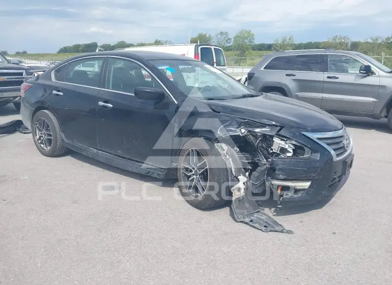 2015 Nissan ALTIMA photo