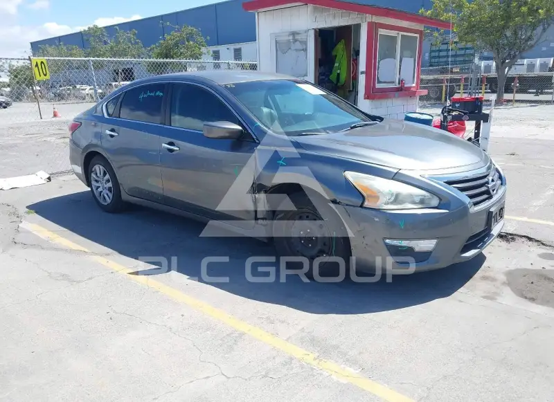 2015 Nissan ALTIMA photo