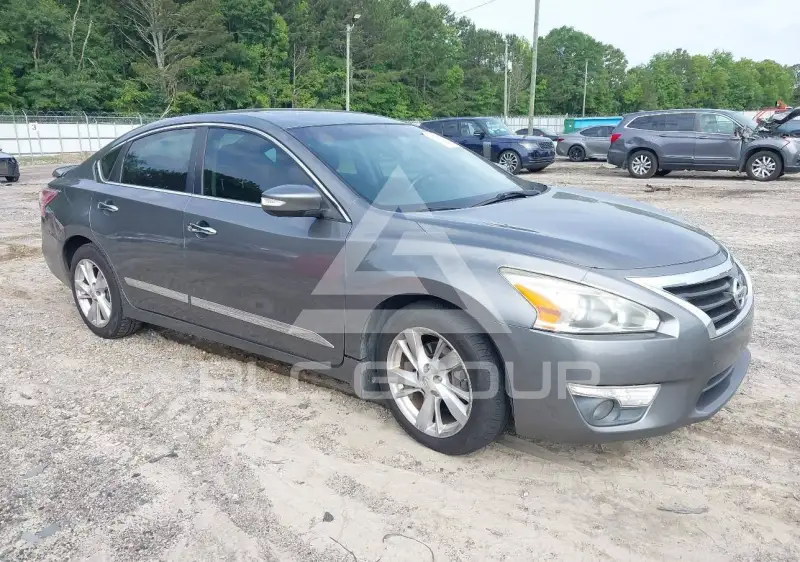 2015 Nissan ALTIMA photo