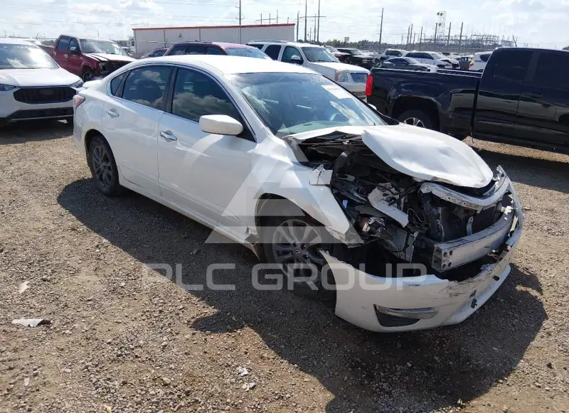 2015 Nissan ALTIMA фото