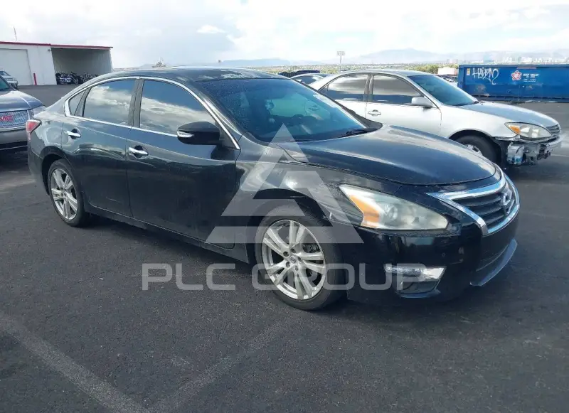 2015 Nissan ALTIMA photo