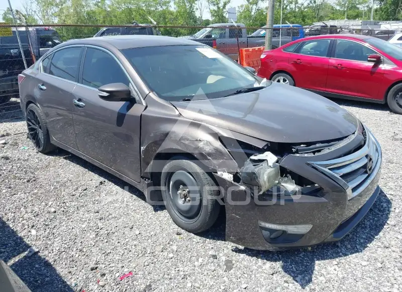 2015 Nissan ALTIMA фото