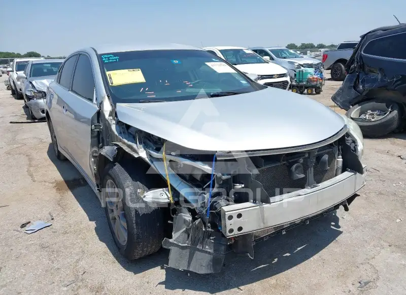 2015 Nissan ALTIMA photo