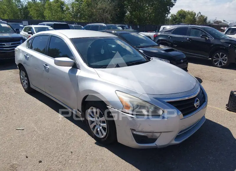 2015 Nissan ALTIMA photo