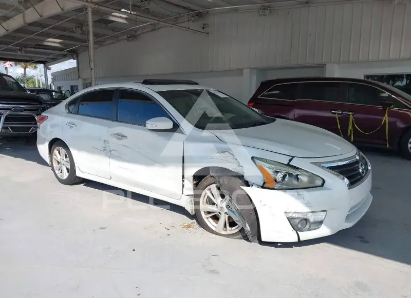 2015 Nissan ALTIMA photo