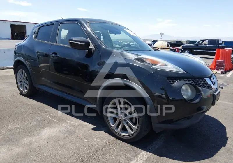2015 Nissan Juke photo