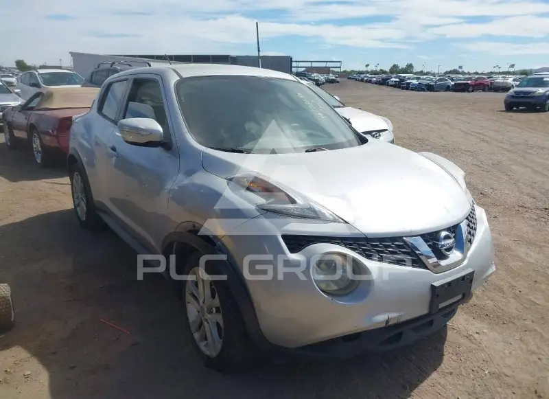 2015 Nissan Juke photo