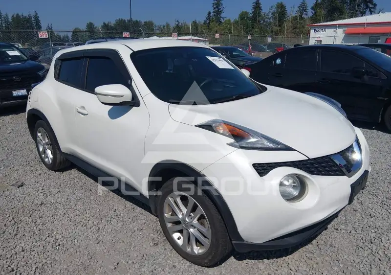 2015 Nissan Juke photo