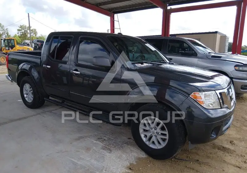 2015 Nissan FRONTIER photo
