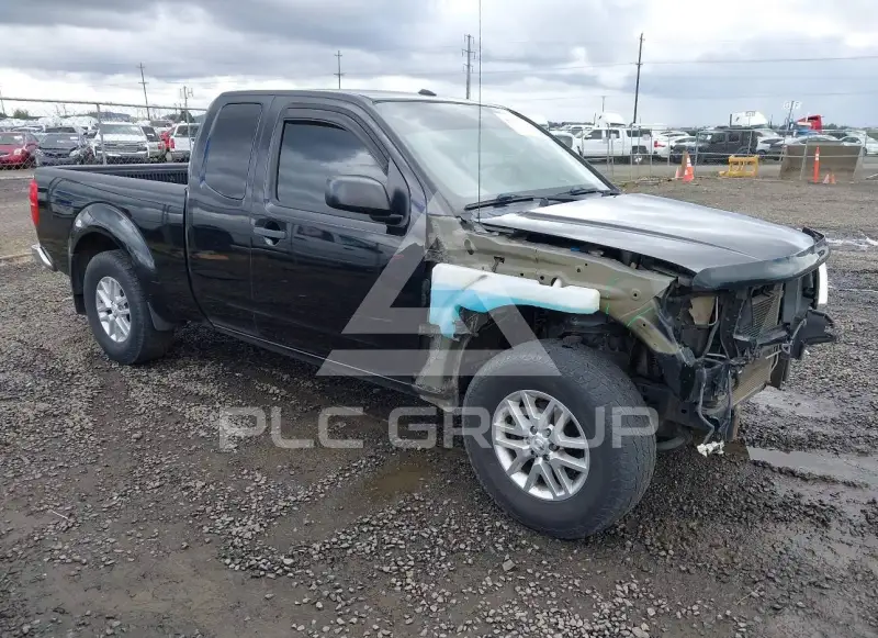 2015 Nissan FRONTIER photo