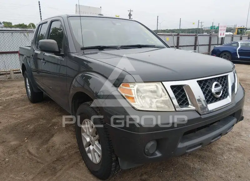2015 Nissan FRONTIER фото