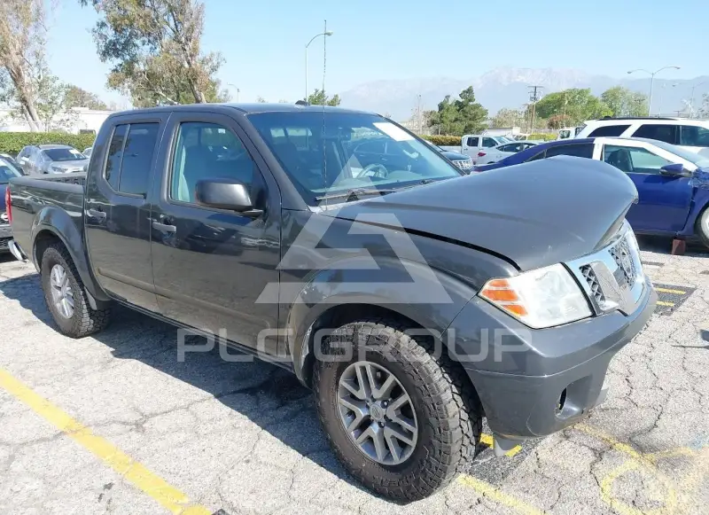 2015 Nissan FRONTIER фото