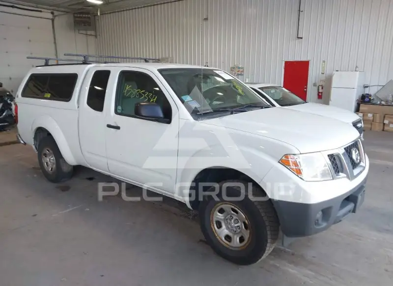 2015 Nissan FRONTIER photo