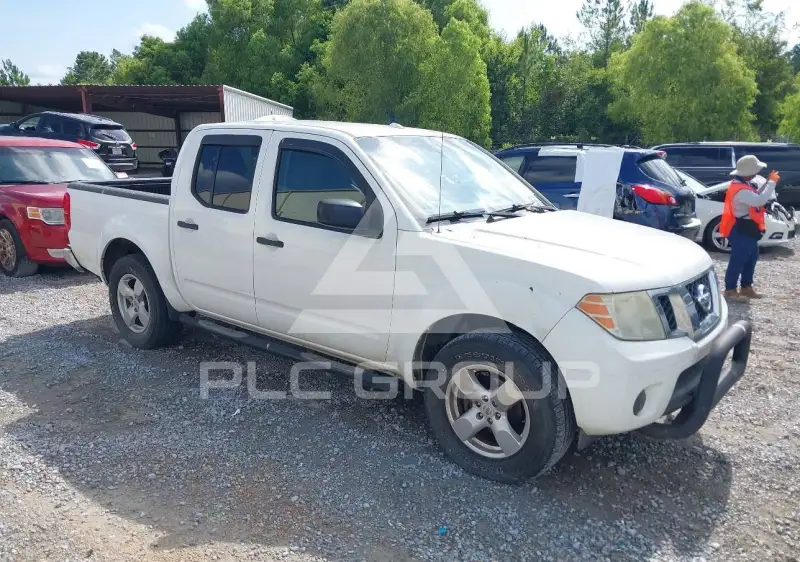 2015 Nissan FRONTIER photo