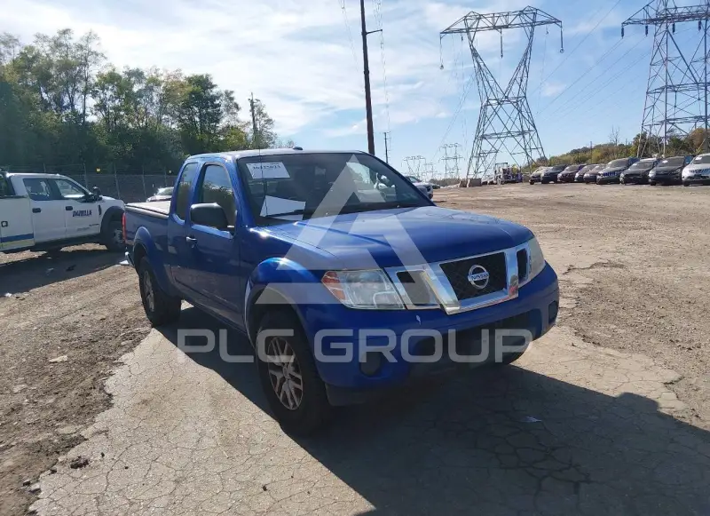 2015 Nissan FRONTIER фото