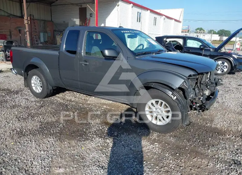2015 Nissan FRONTIER фото
