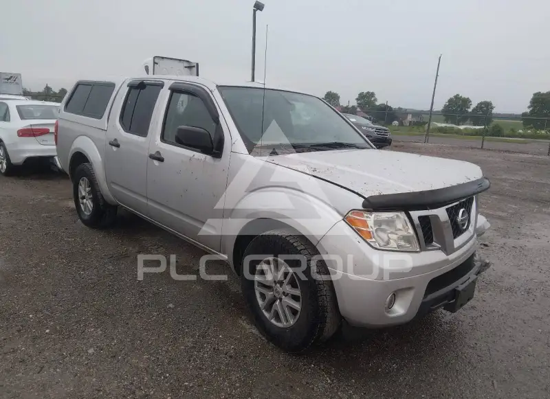 2015 Nissan FRONTIER фото
