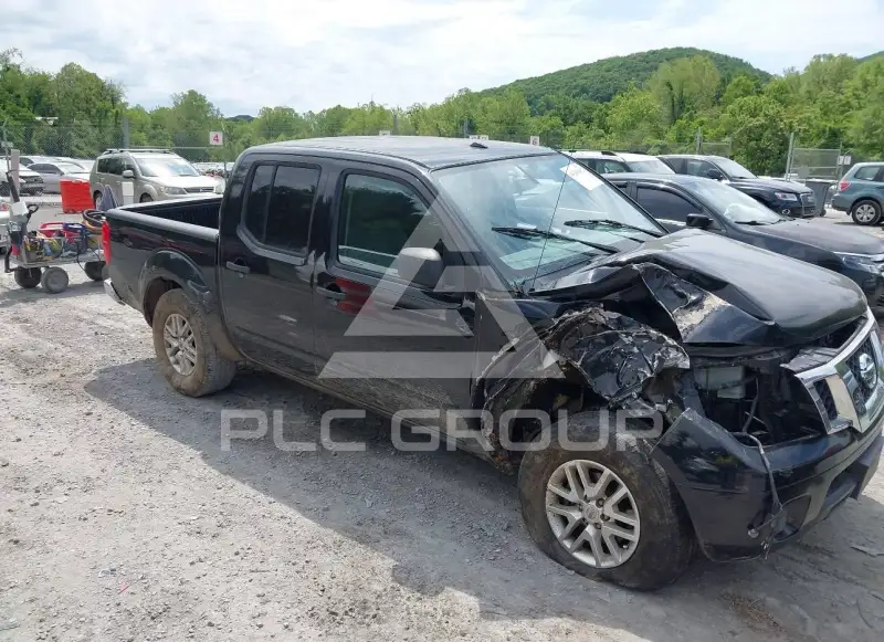 2015 Nissan FRONTIER фото
