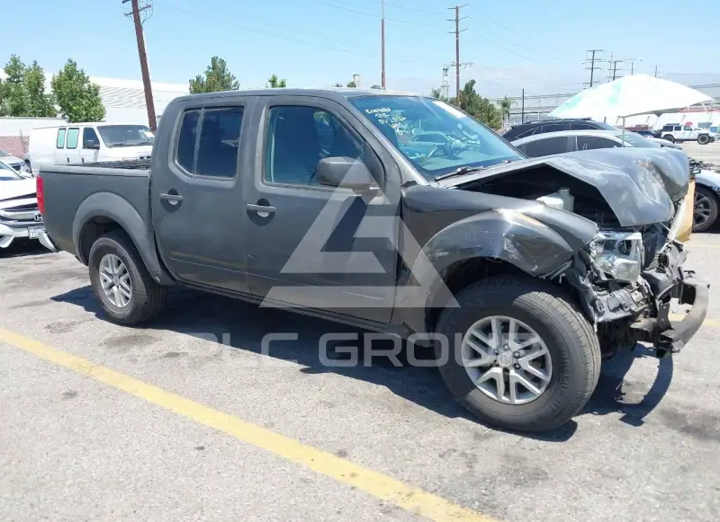 2015 Nissan FRONTIER photo