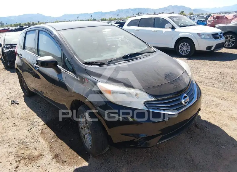 2015 Nissan VERSA фото