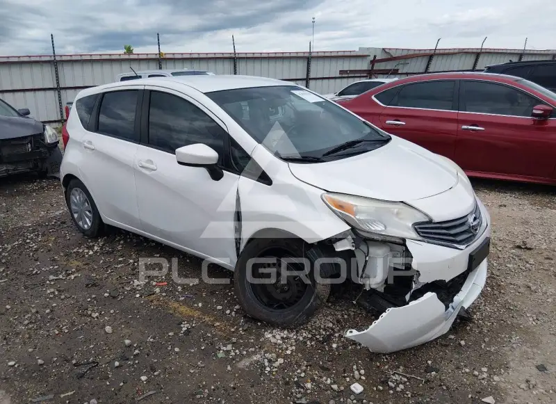 2015 Nissan VERSA фото