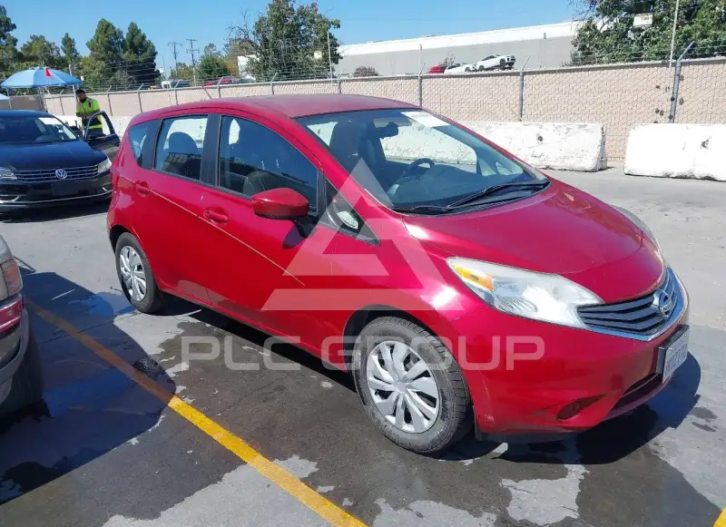 2015 Nissan VERSA фото