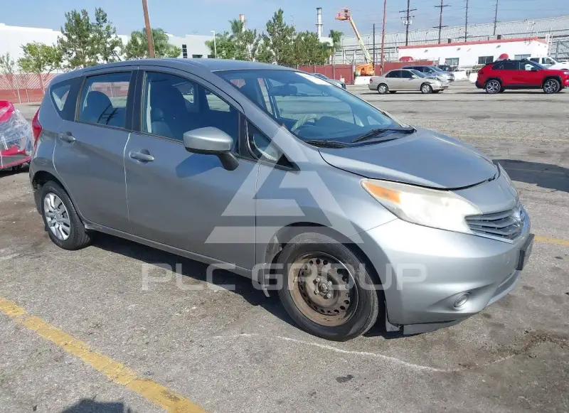 2015 Nissan VERSA photo