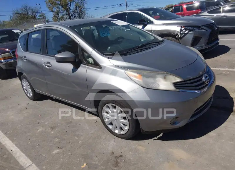 2015 Nissan VERSA фото