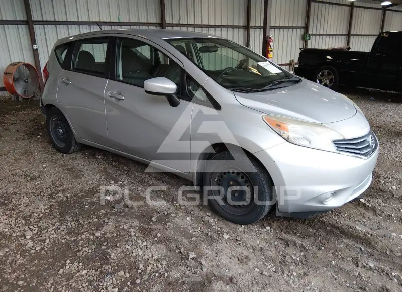 2015 Nissan VERSA фото