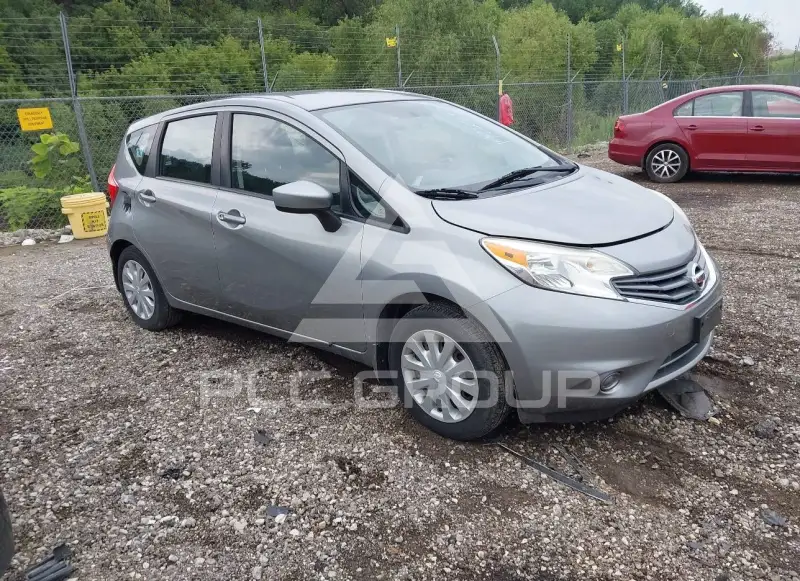 2015 Nissan VERSA фото