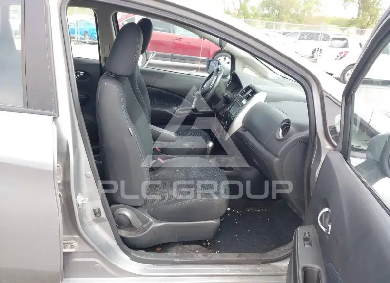 2015 Nissan VERSA photo